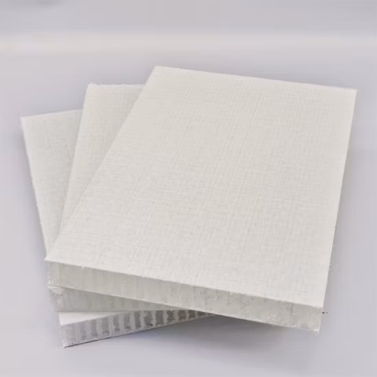 Thermoplastische Wabenplatte